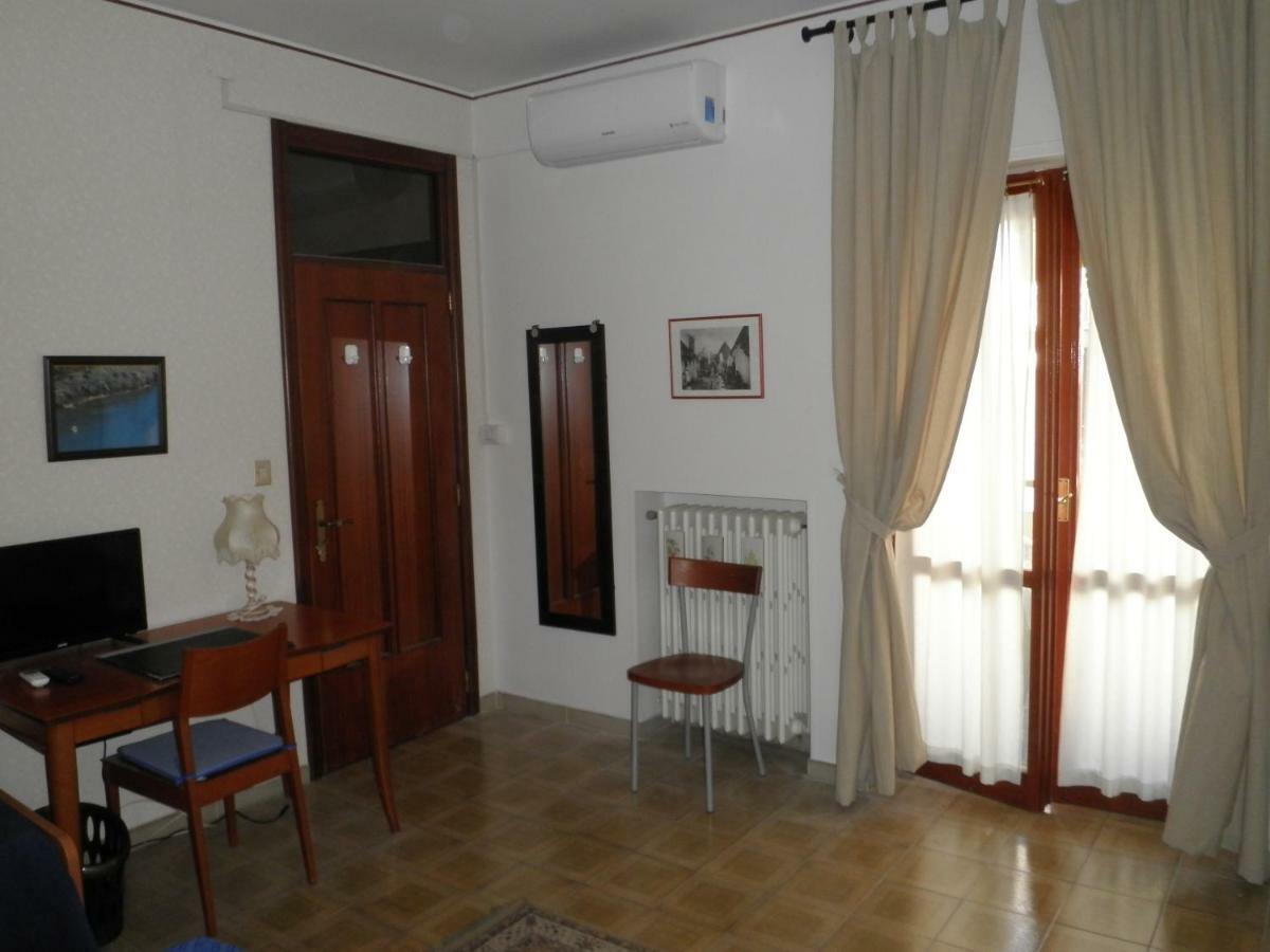 Bed and Breakfast Don Milani Матера Экстерьер фото