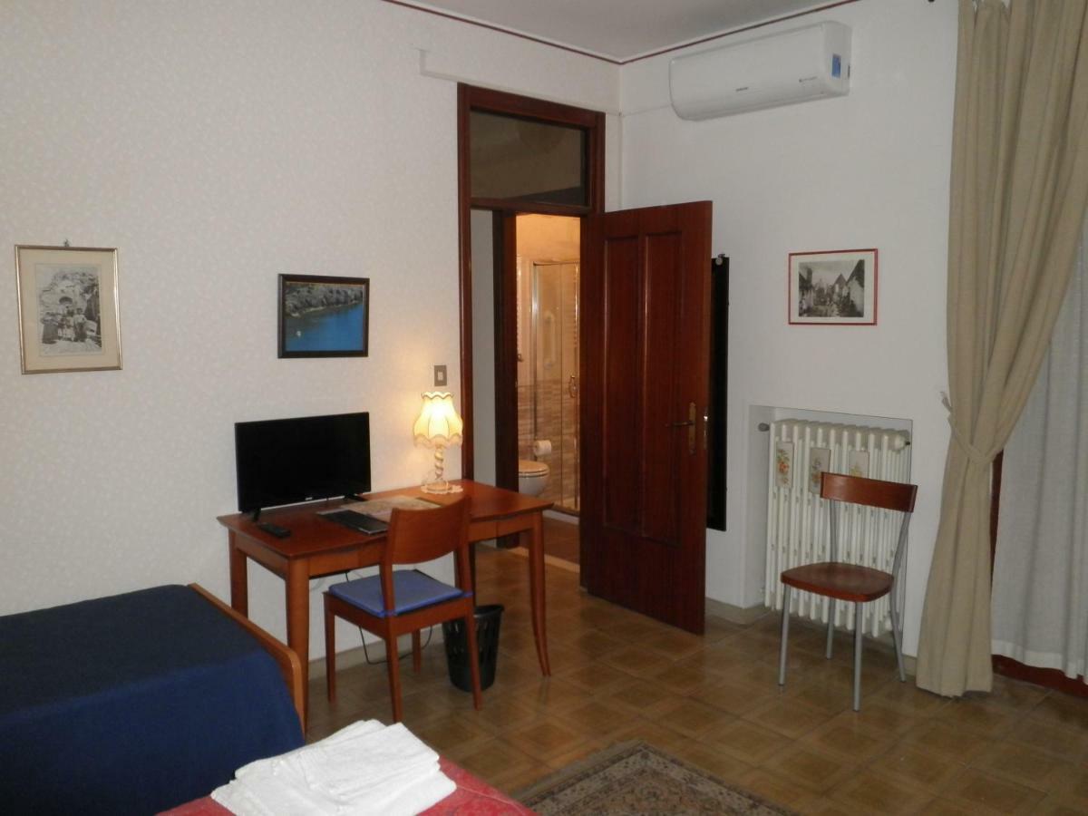 Bed and Breakfast Don Milani Матера Экстерьер фото